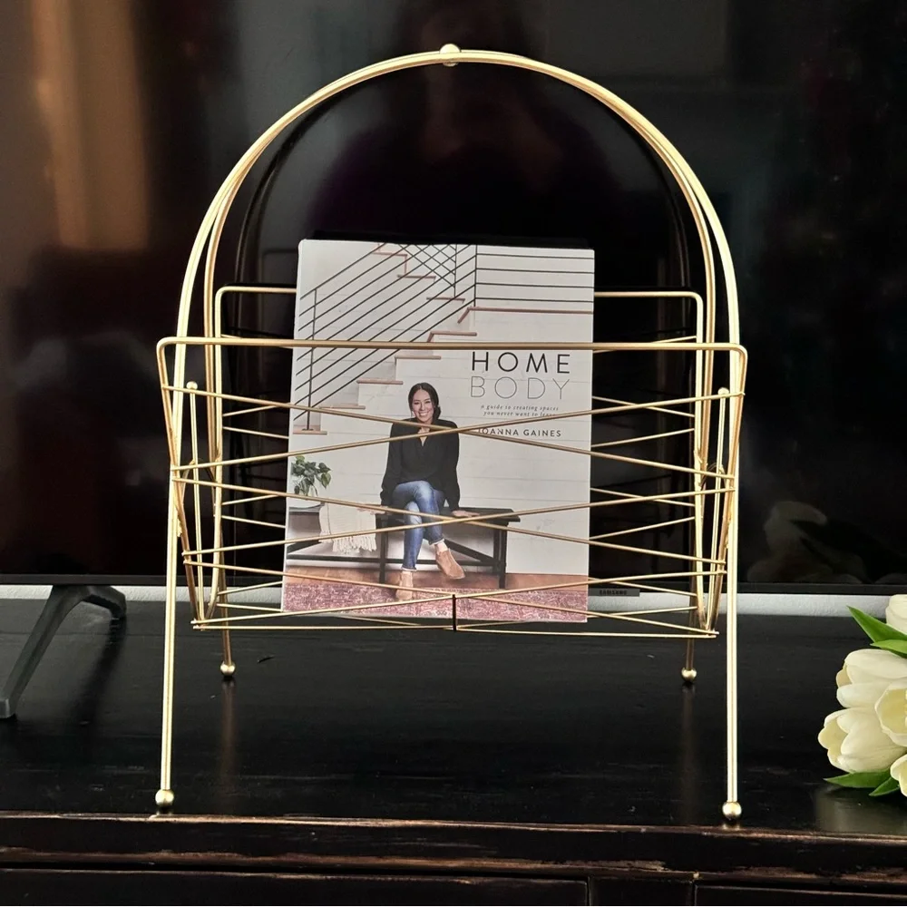 Mid-Century Modern, Gold Metal Brass Magazine Rack